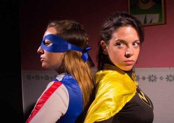 Alba Peréz en la obra de teatro «Superwoman».